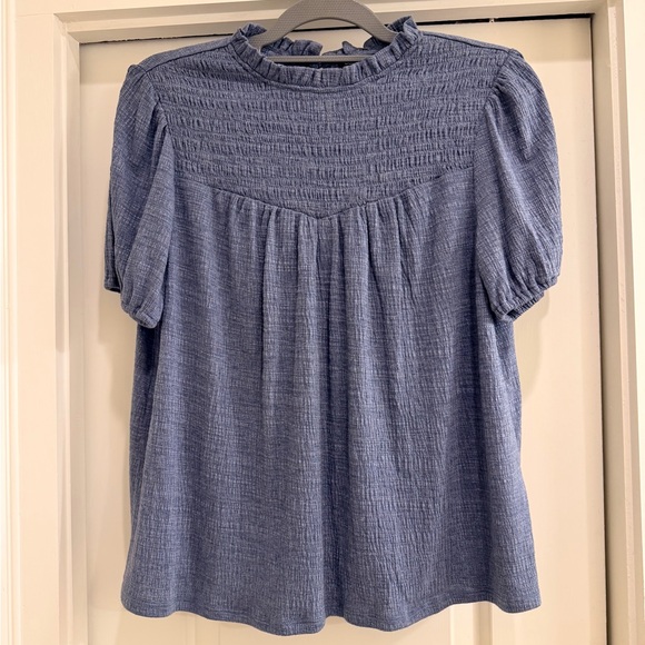 Cable & Gauge Tops - Cable & Gauge Textured Blue Blouse